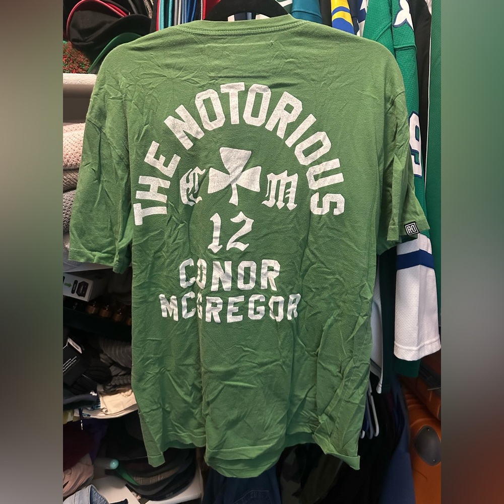 Conor McGregor Roots of Fight shirt XL